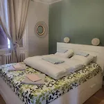 L'escale Atypique 3 Clermont-ferrand, Parking アパート クレルモン・フェラン