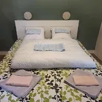 L'escale Atypique 3 Clermont-ferrand, Parking