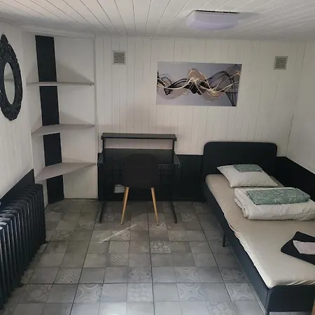 L'escale Atypique 3 Clermont-ferrand, Parking Apartment